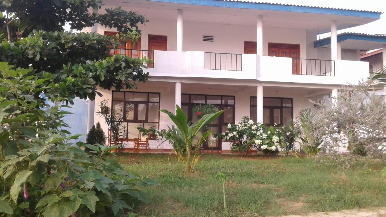 Masha Beach Inn Tangalle Exterior foto